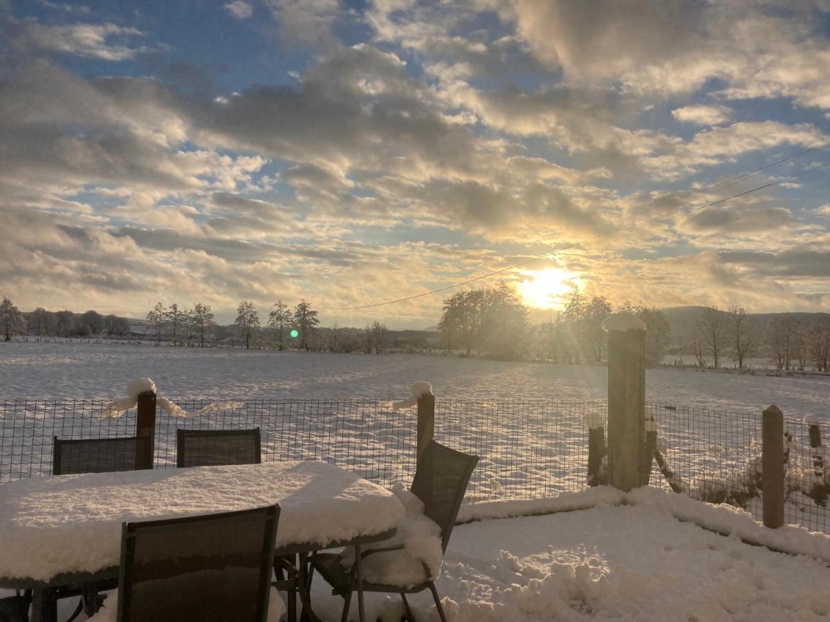 Gite La Janiat Montigny-sur-l'Ain Exterior foto